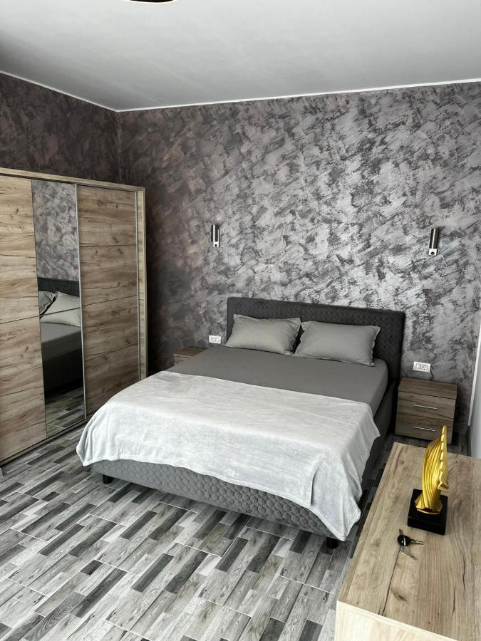 Apartment Bijou Apartament Constanţa
